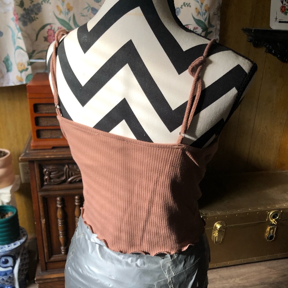 Ribbed Tank Top - Picture 4 of 6